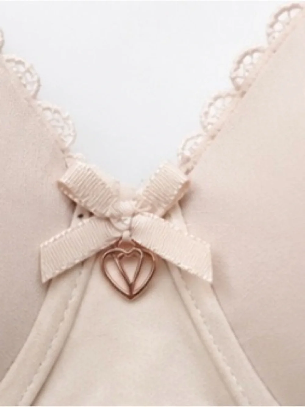 Victoria’s Secret Body By Victoria Perfect Shape Bra 34DDD F75 Nude Beige T-Shrt